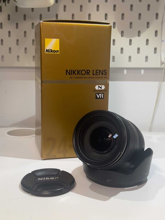 Obiectiv Nikon 24-120 f4G in stare excelenta
