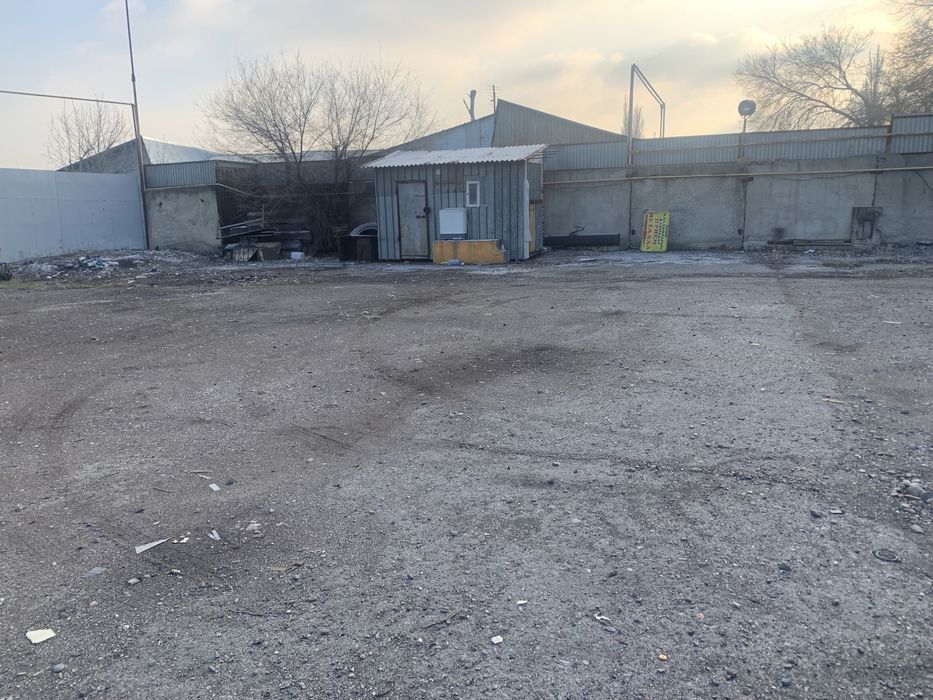 Сдается участок для приема металалома , с утепленной буткой или др цел
