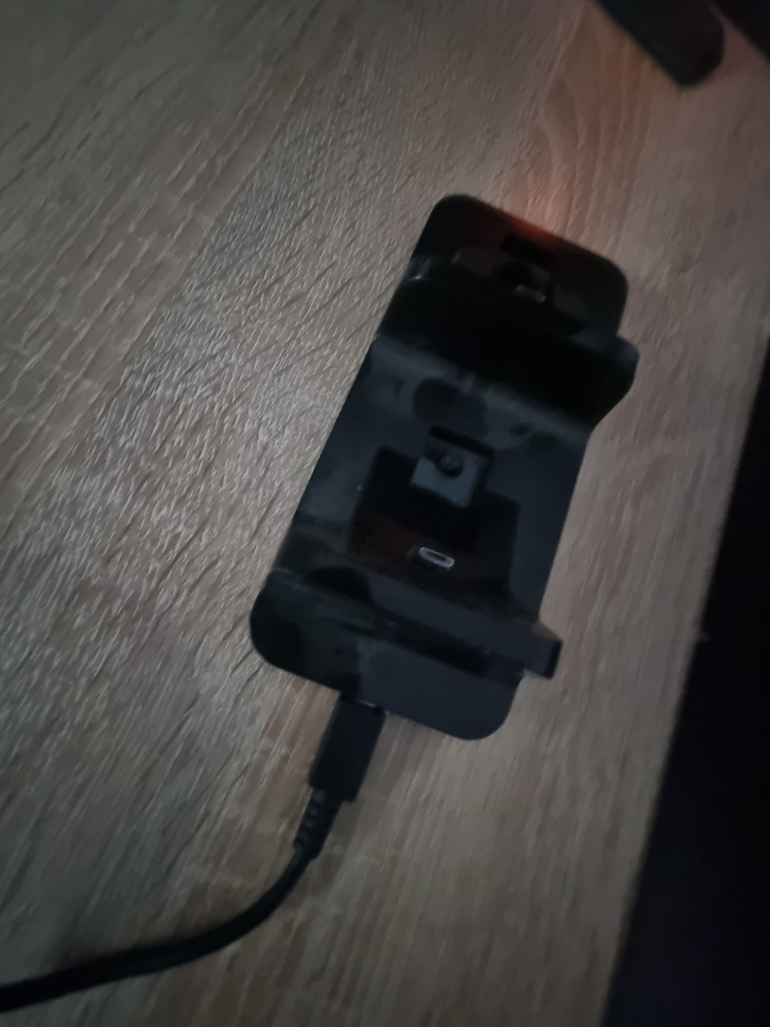 PS4 Normal 500 GB+ 2 controlere+charging dock