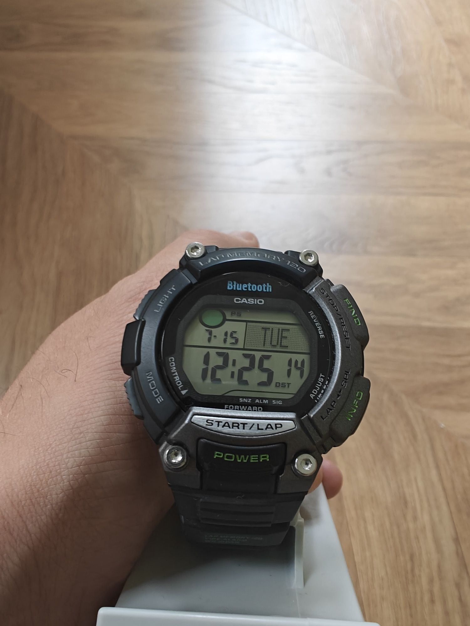 Различни часовници Casio