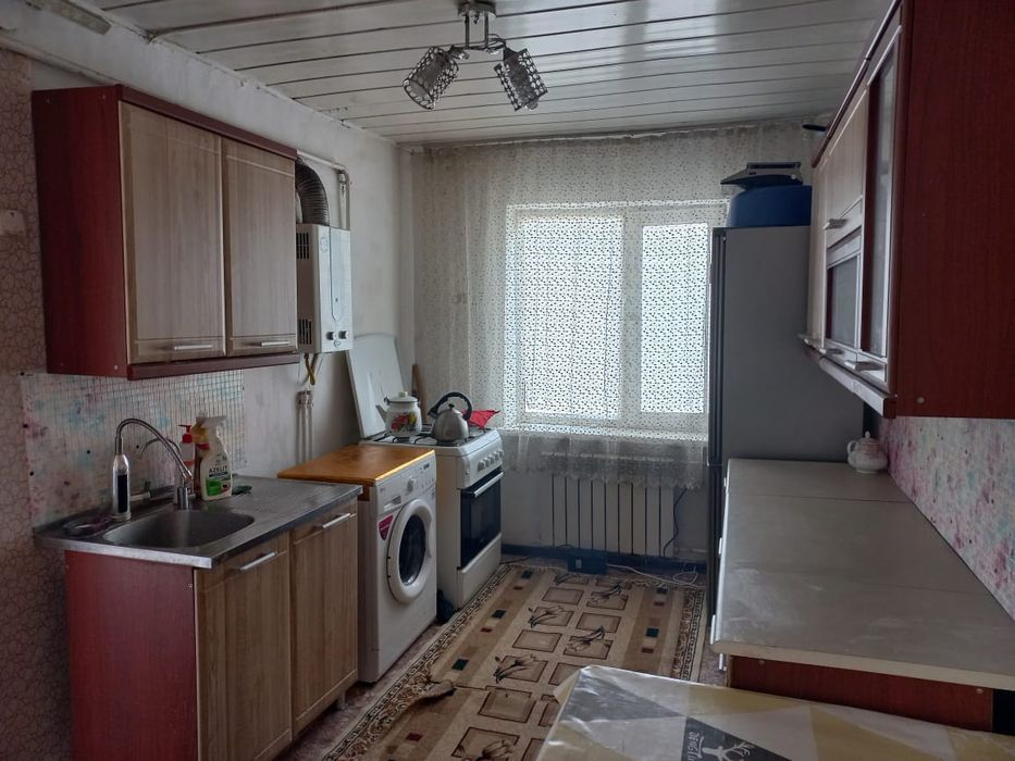 Продается дом в селе Ровное с участком 20 соток