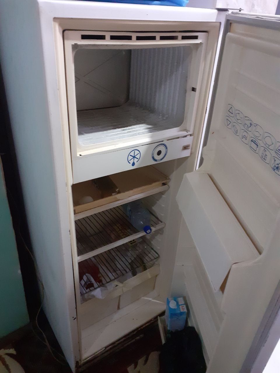 Продам холодильник б/у.