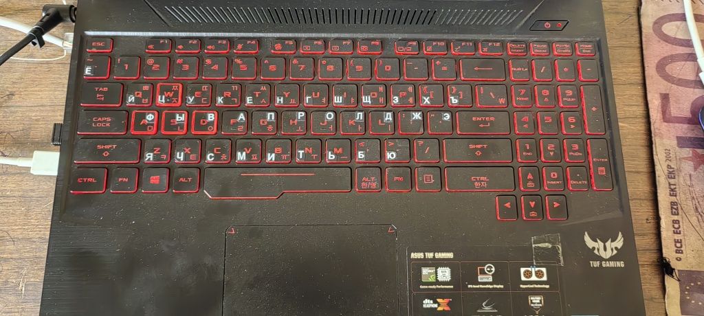 Asus tuf Gaming i5 8300H holati zor