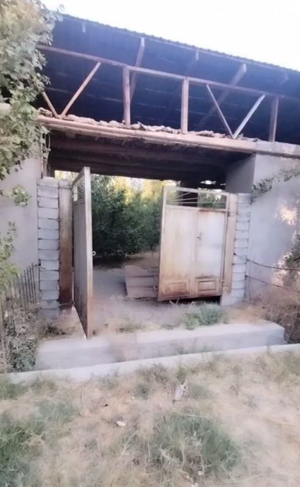 Yangi Toshkentga yaqin joyda Hovli srochno sotiladi