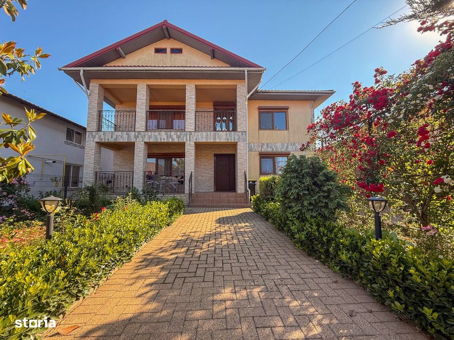 Vilă 4 camere | Lumina