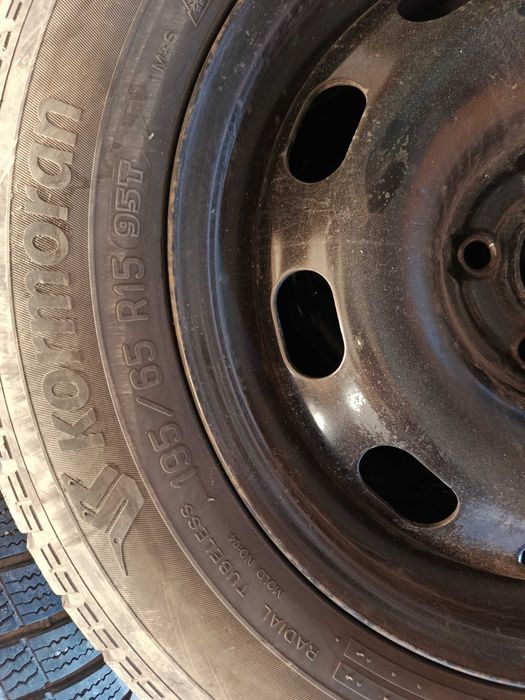 Гуми с джанти зимни