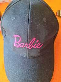 Черна шапка Barbie