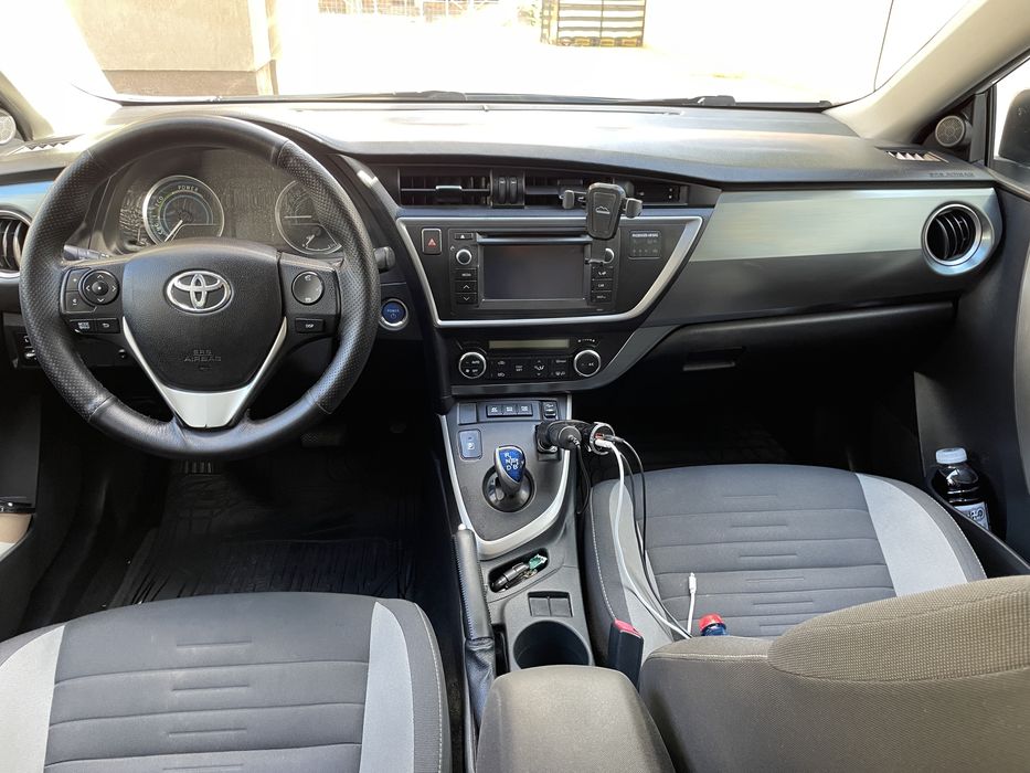 Toyota Auris 2014 Hybrid