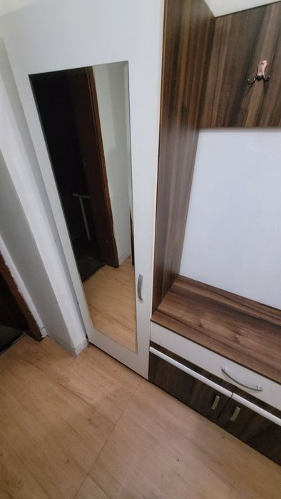 Портманто с Гардероб