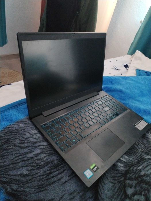 Vând Lenovo Ideapad L340