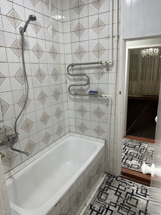 Arenda 3/1/4 uchtepa 12 kv oila ga beriladi 500 y. e