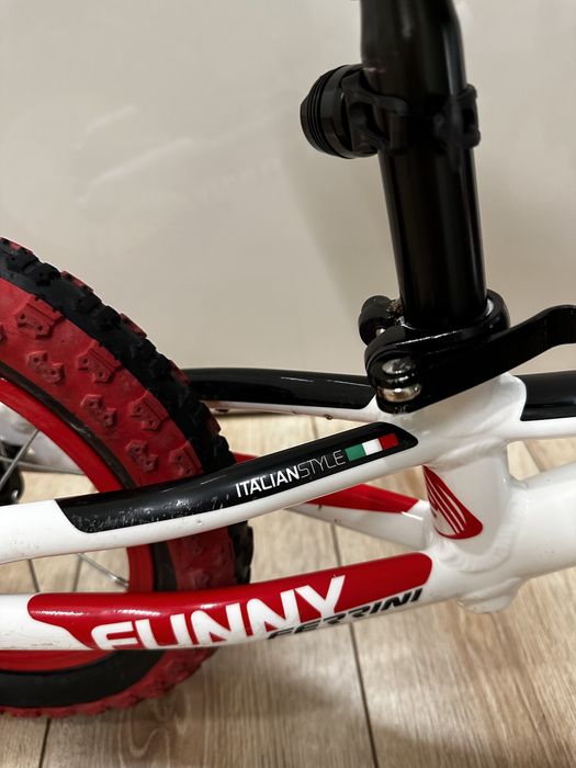 Балансиращо детско колело !Италианска марка !