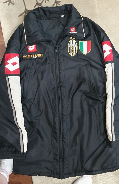 Geaca fotbal,jacheta Juventus Torino, Lotto,Italia Marime S M ,