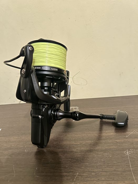 Шаранджийска макара 8000