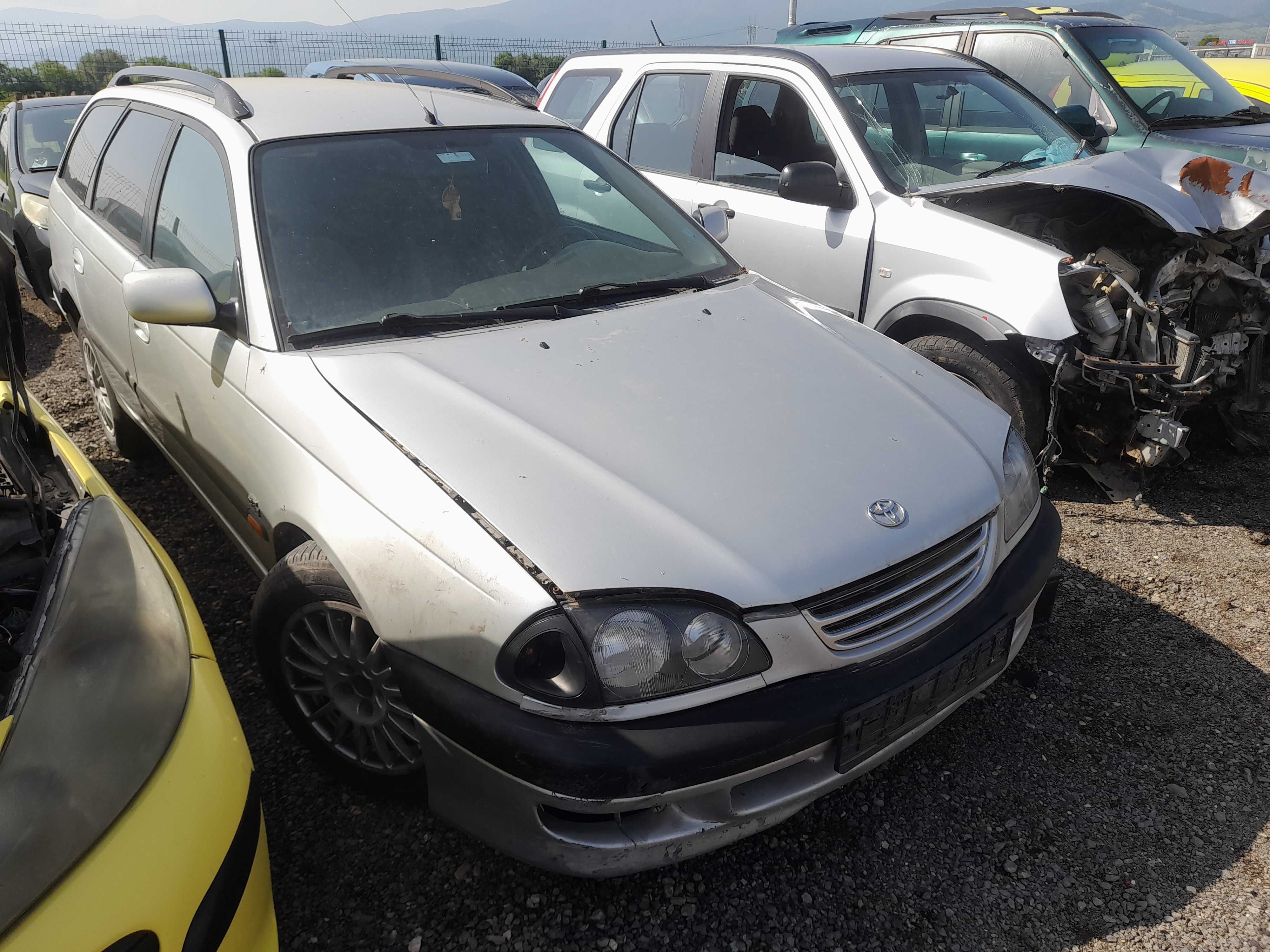 На части! Toyota Avensis 2.0 D4D