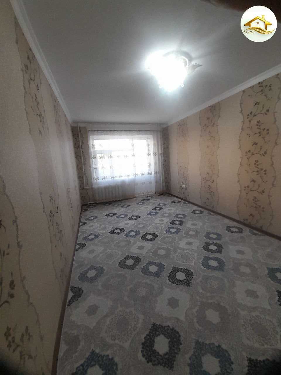 Продаётся 1х квартира на 2 этаж орр КАФЕ БАХОР