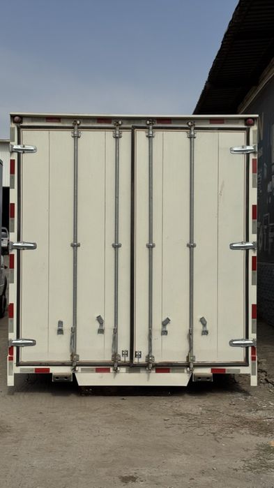 Yangi furgon narxini kelishamiz