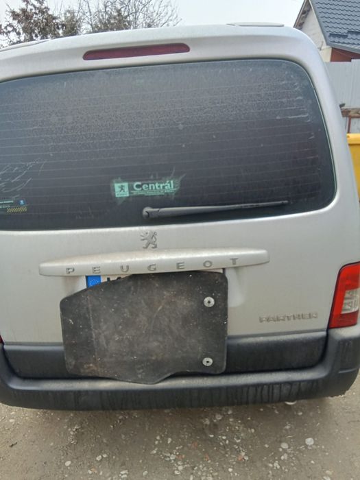 Vând Peugeot partener