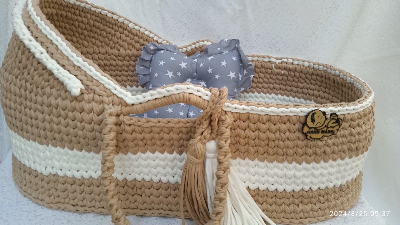 Люлька вязанная для новорожденных