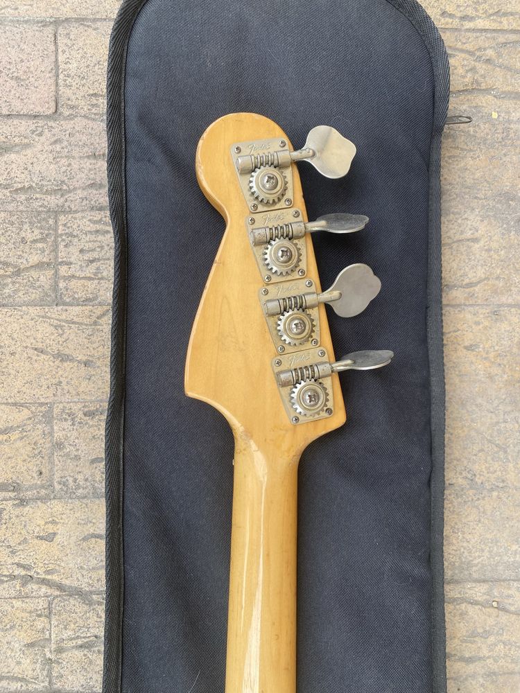 chitara bass Fender Musicmaster Bass