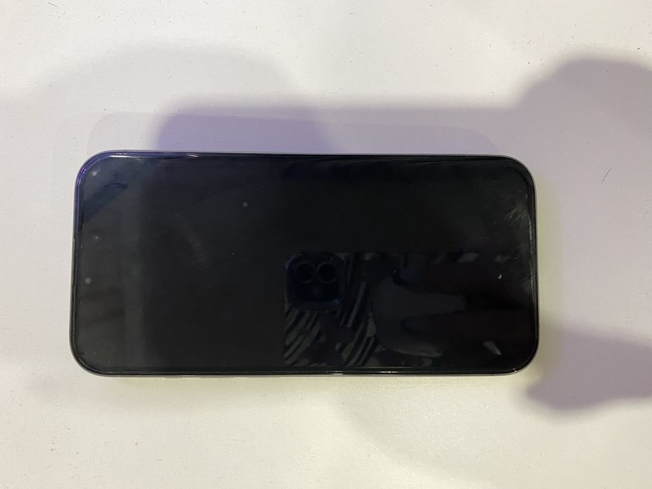 Продам айфон 15pro 256гб