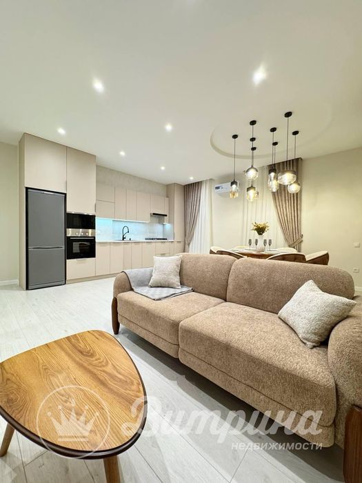 Продаётся 3-комнатная квартира ул. Бобура