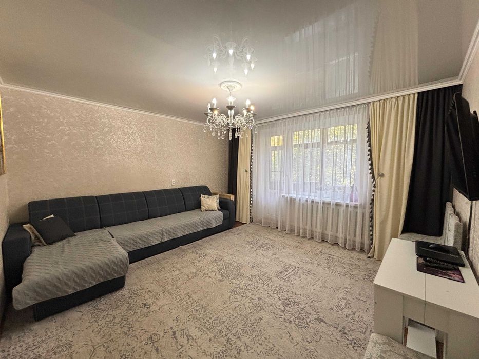 Продается 3-х комнатная квартира улучшенной планировки на Орбите-1