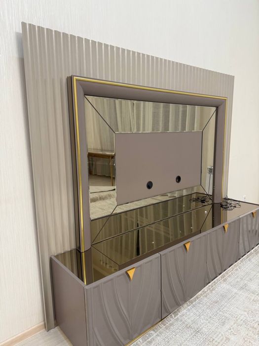 Продам подставку для телевизора