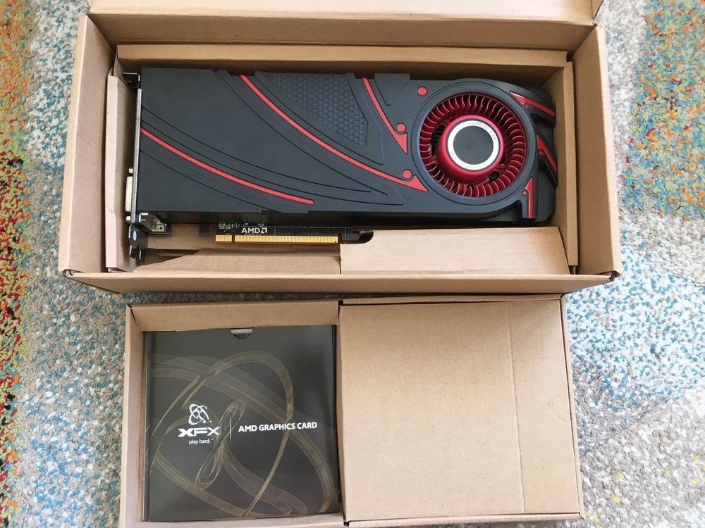 Видеокарта XFX R9 290X 4GB DDR5