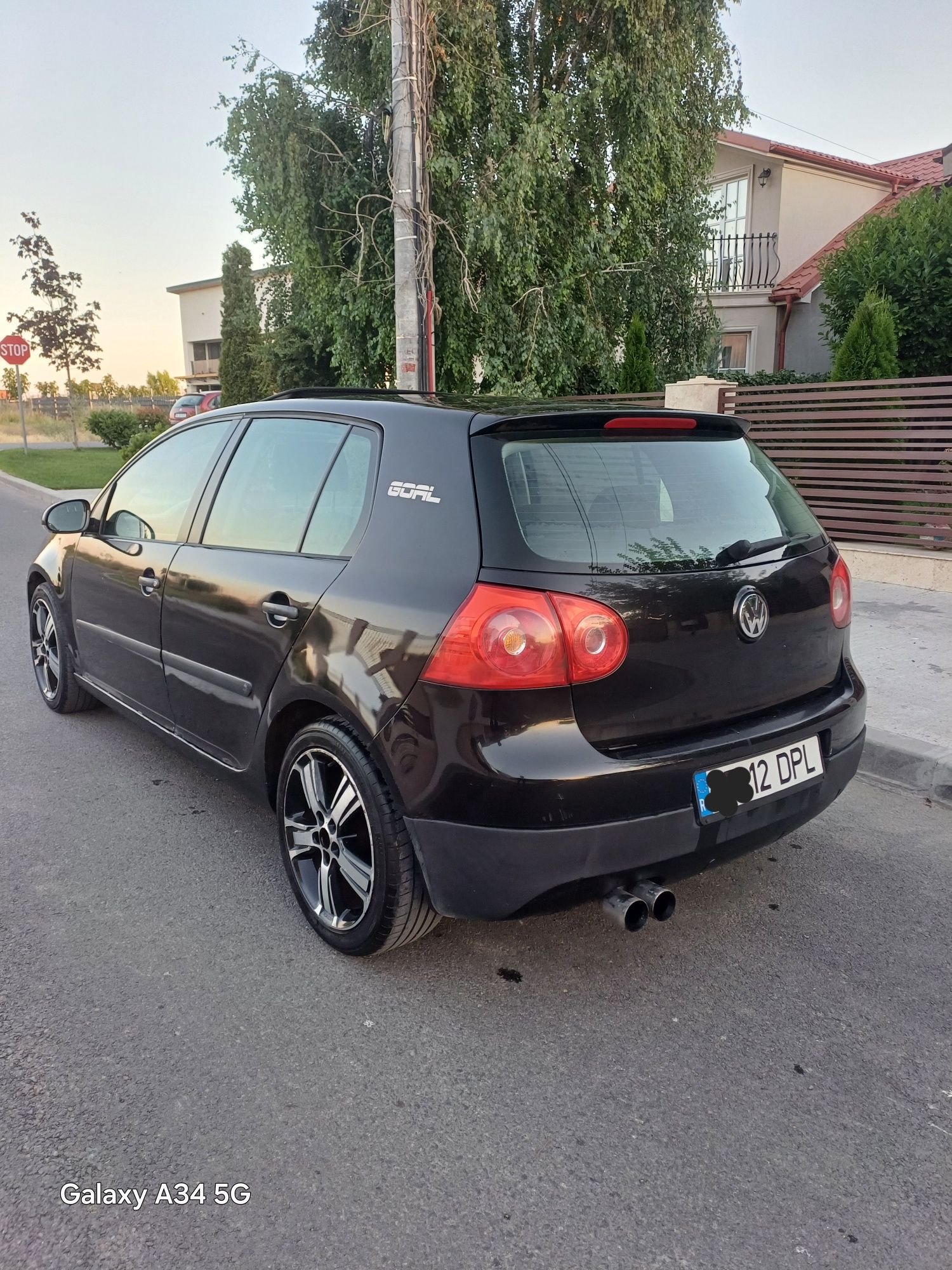Vănd Vw Golf 5 1.6 fsi acte valabile +fiscal pe loc
