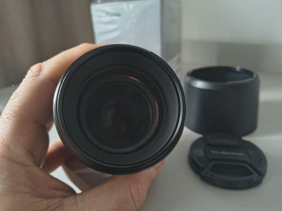 Obiectiv Youngnuo RF 85mm f1.8, NOU