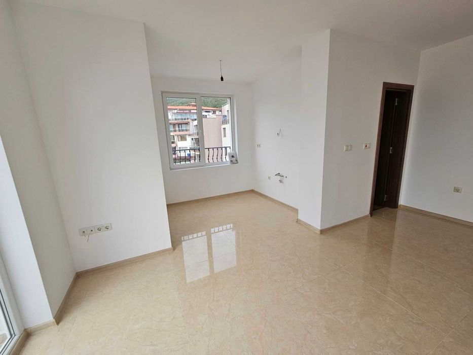 Продава се Двустаен апартамент в Свети Влас - 142 кв.м за 2013 €/кв.м - Снимка #11