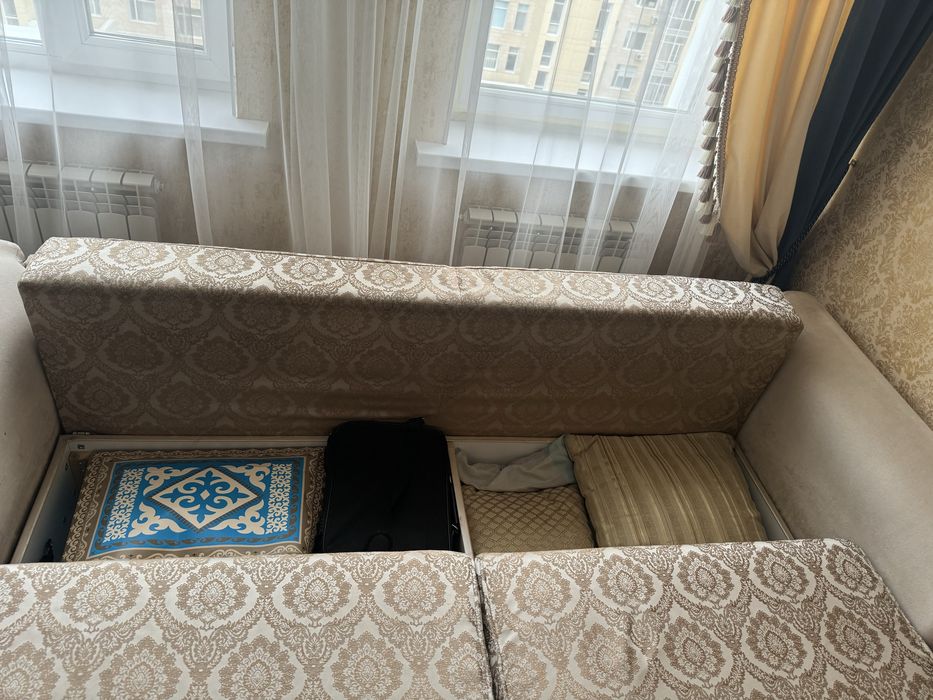 Продам диван тахту