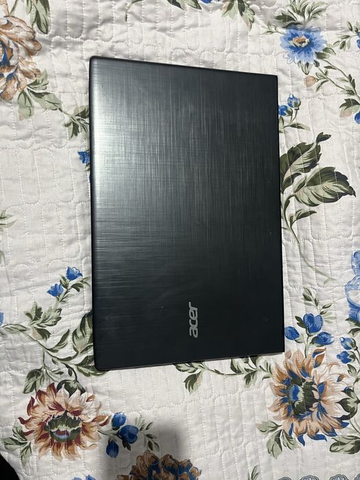 Acer Aspire E5-575 model:N16Q2