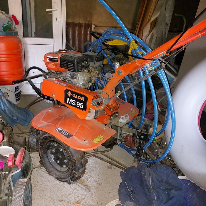 Культиватор ,собран,масло поменяли.