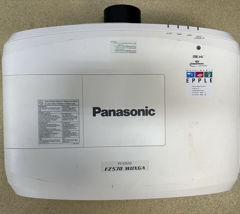 Projector Panasonic FZ570 fara lampa