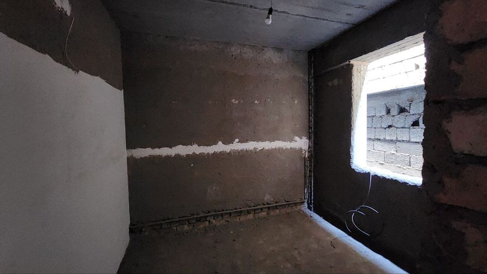 Квартира навстройка сотилади