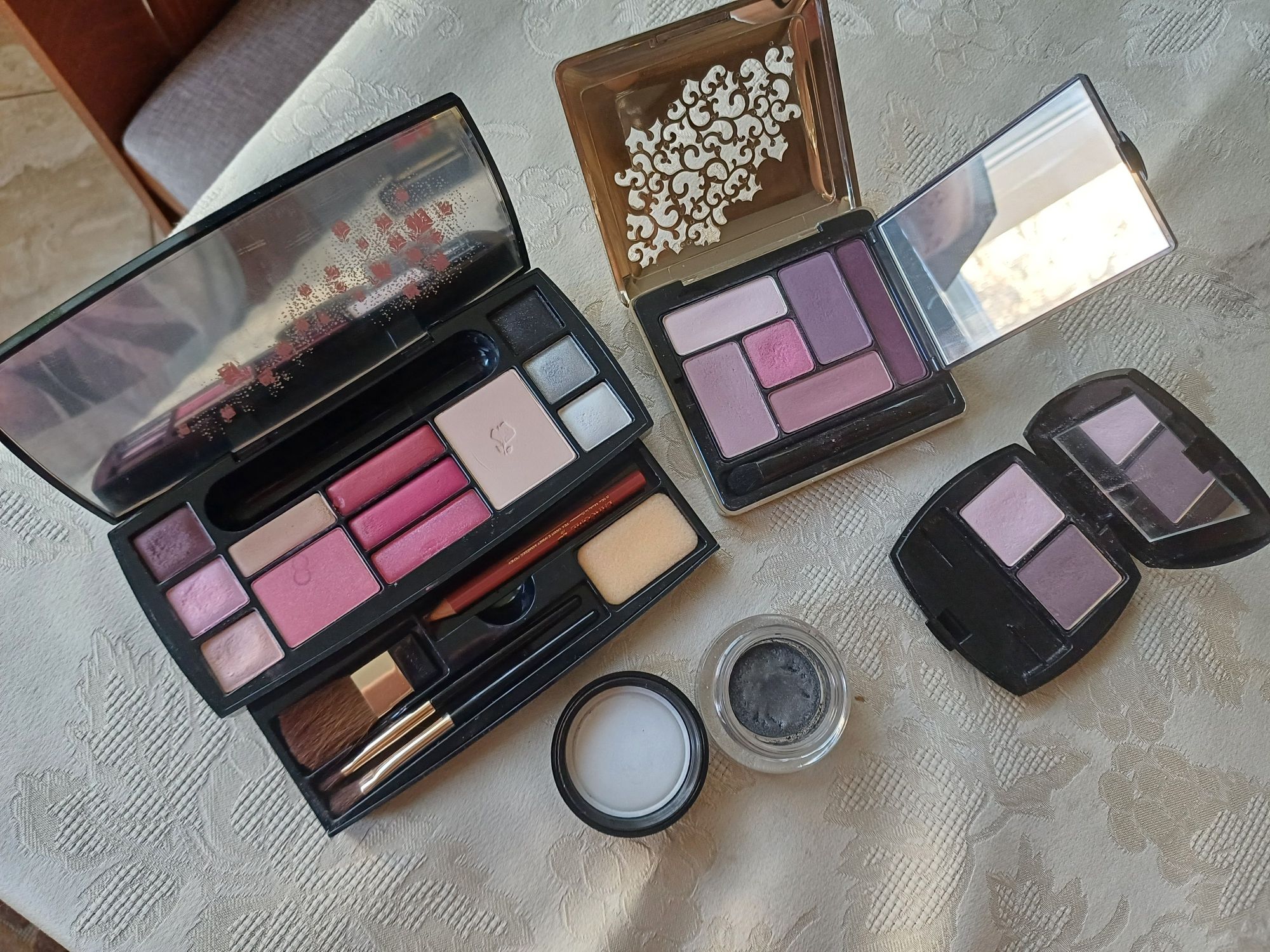 Сенки и червила Lancome, Dior, Estee Lauder