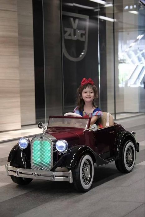 Ретро болалар машинаси 24V 5 мотор катталарга сигвейи бор электромобил