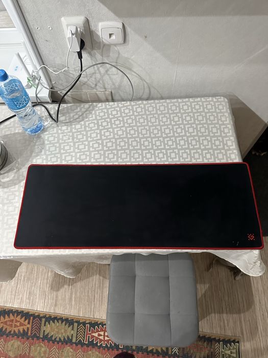 Продам игровой коврик для мышки большой defender