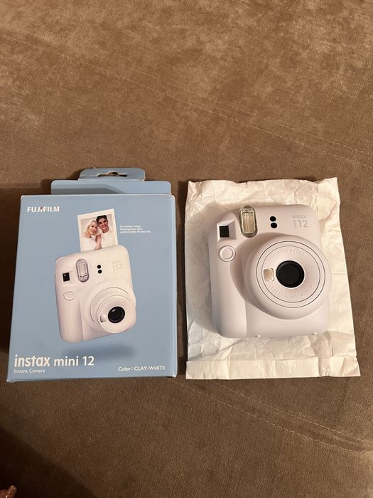 Продам в идеальном состоянии фотокамеру моментальной печати