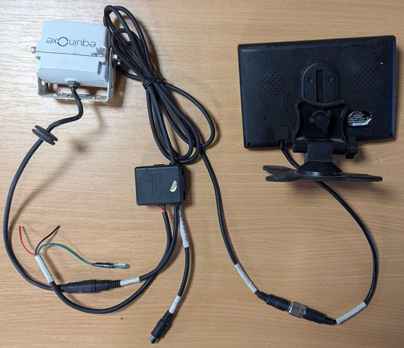 Set Monitor si Camera video rulota autorulota 28 LED ALB - EQUINOXE