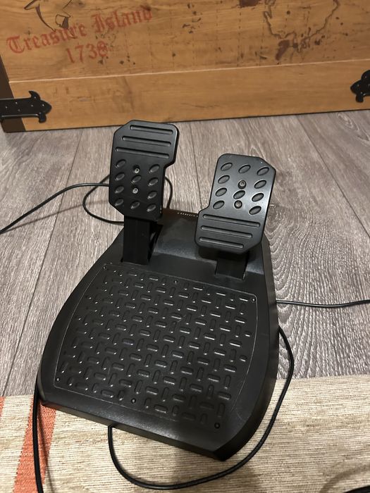 Воалан и педали trustmaster T180