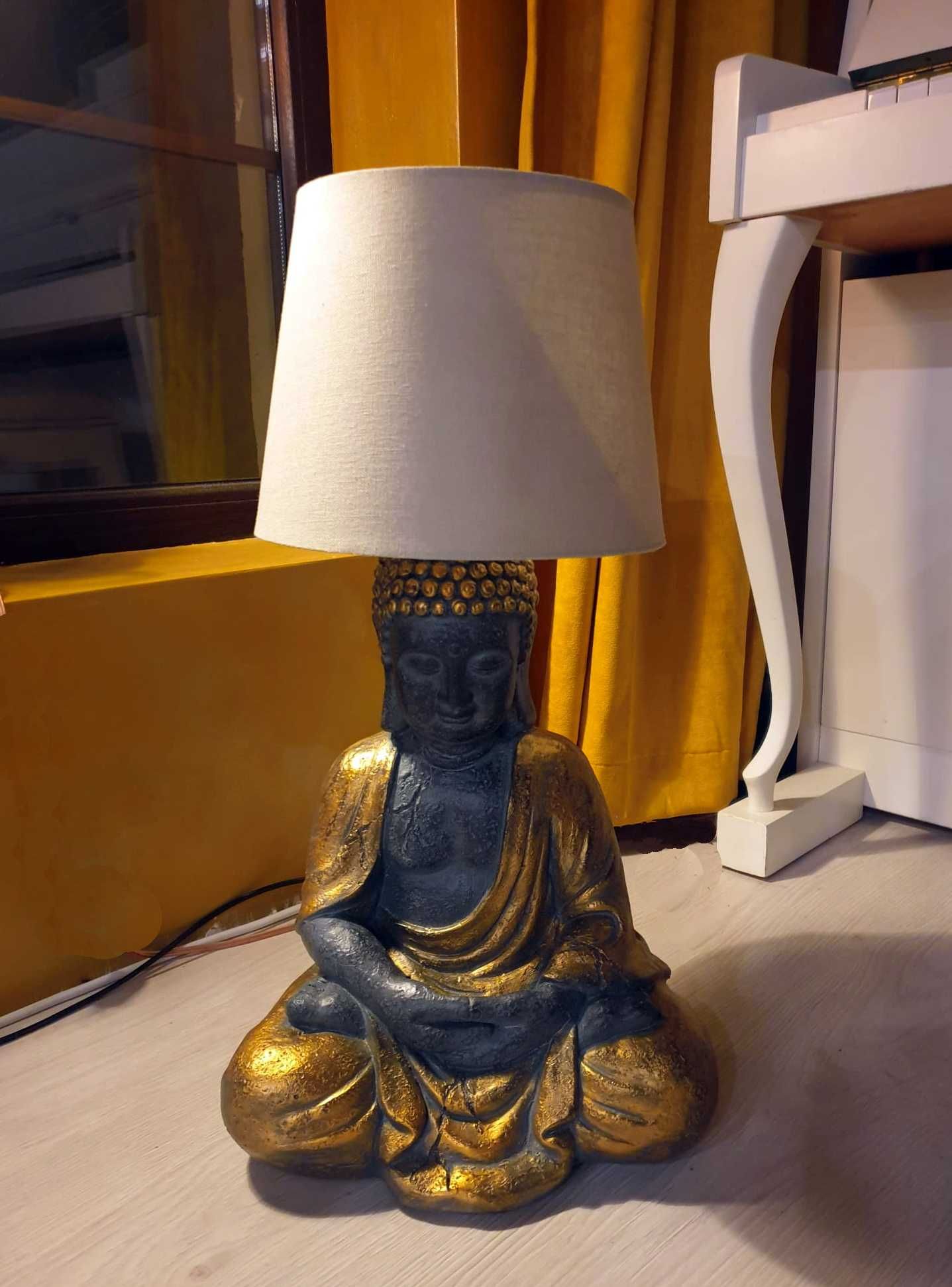 Lampa, veioza, lampadar statuie, statueta  figurina BUDDHA decoratiune