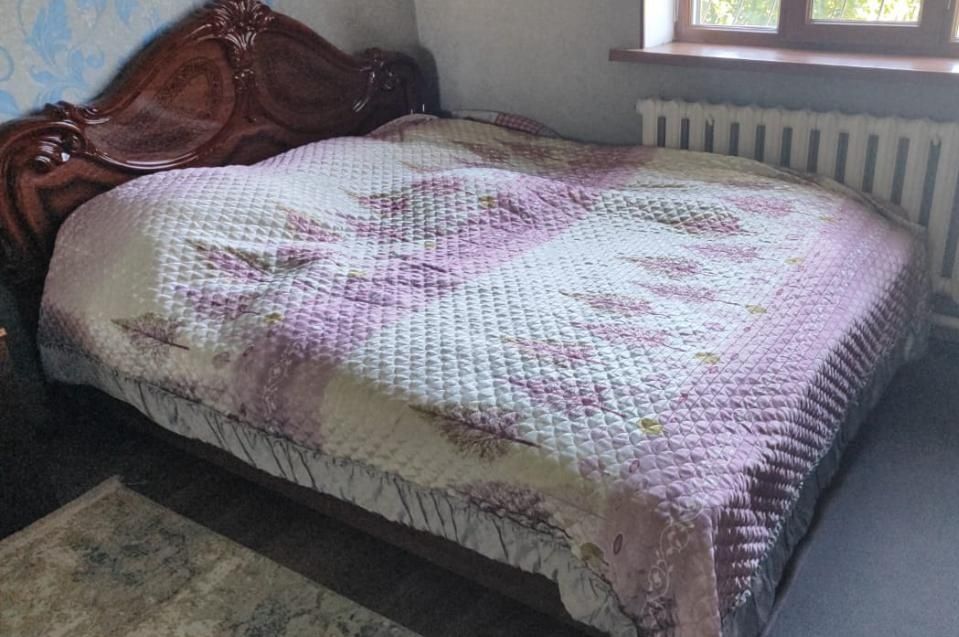 Спальный гарнитура срочно