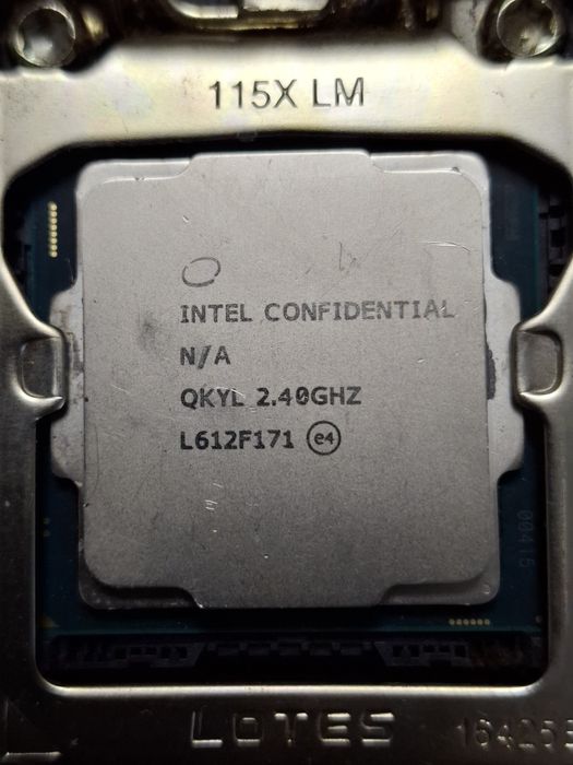 Procesor Intel confidential i7 7700t