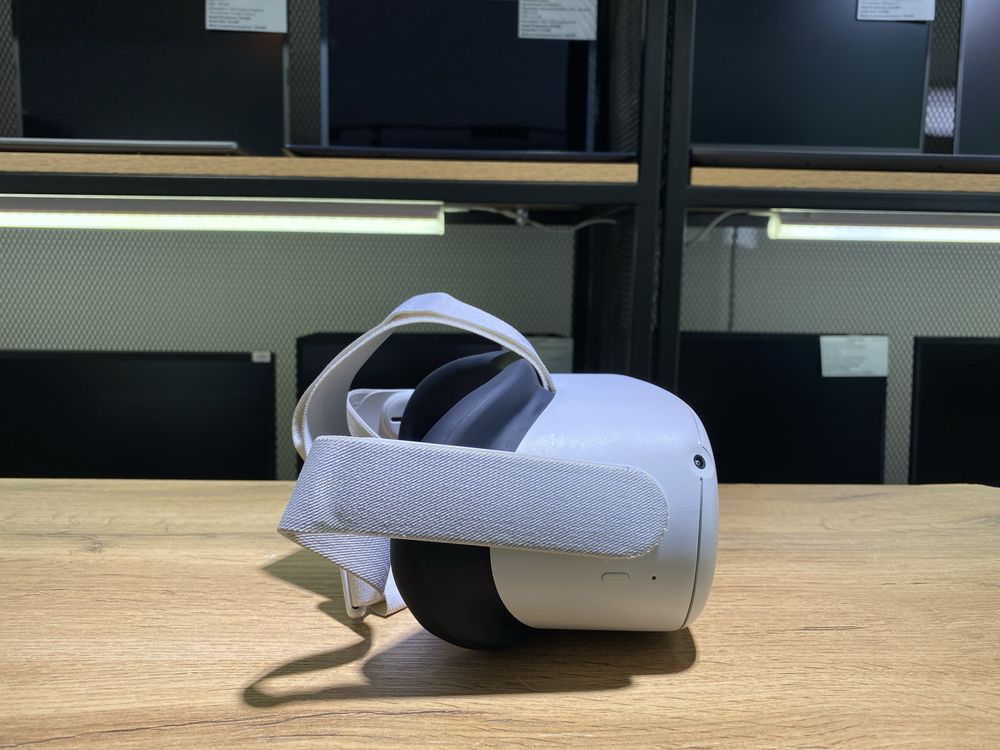 Очки виртуальной реальности Oculus Quest 2, 128 GB, 10287/A10