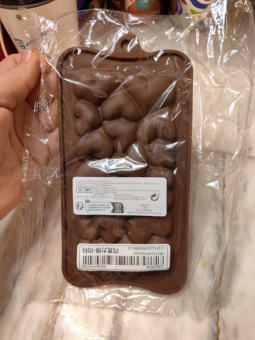 Молд за шоколадови изделия