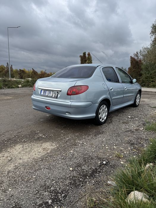 Vand Peugeot 206 sedan