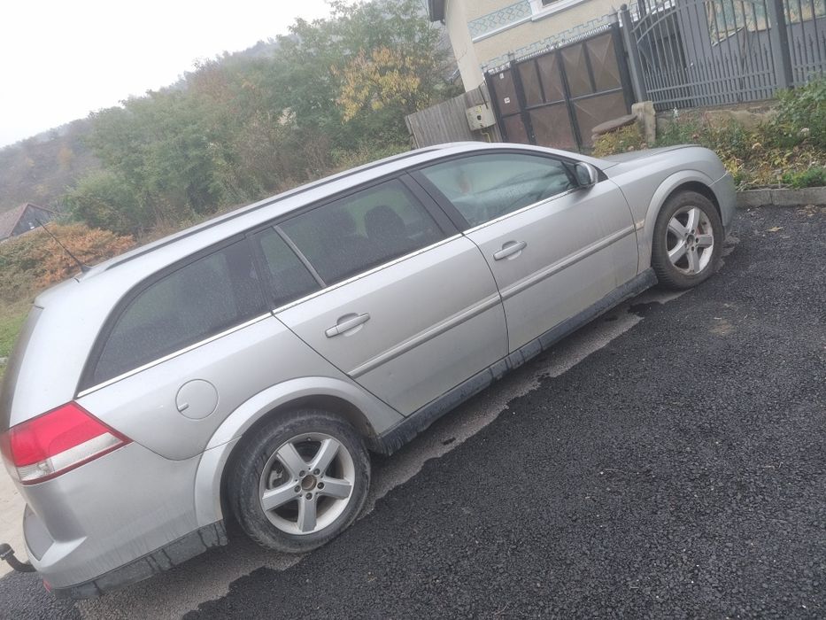 Opel vectra C.  .
